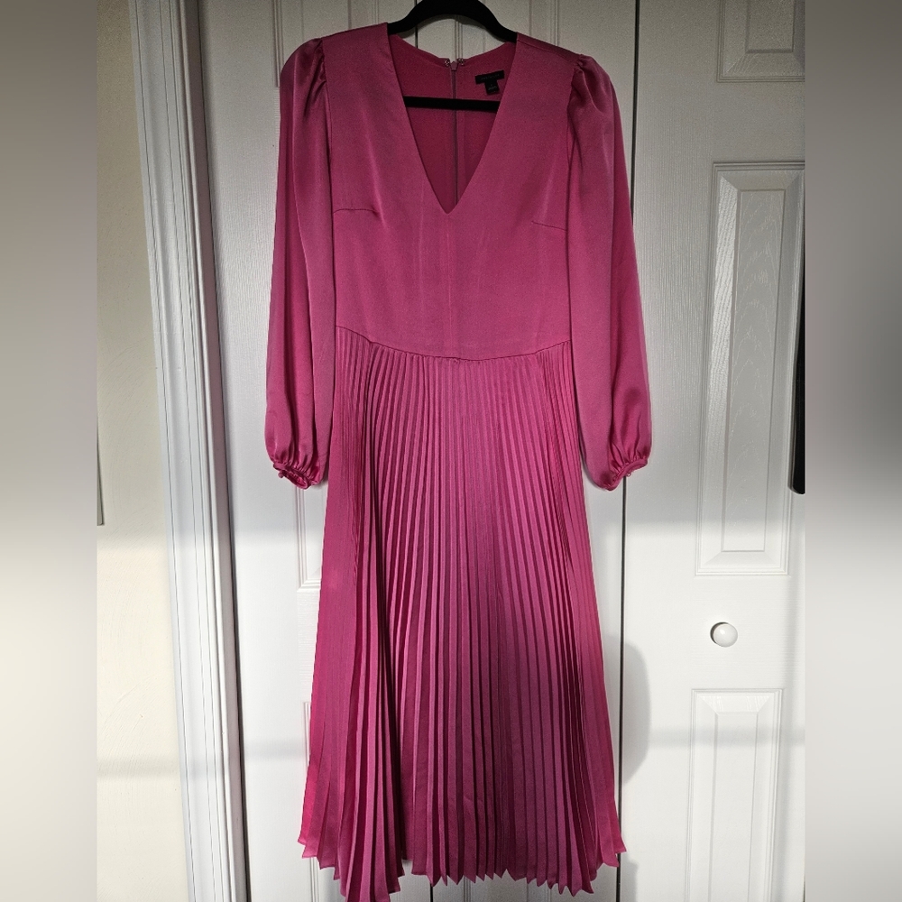Ann Taylor Midi Dress
